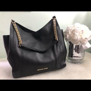 Michael Kors Newbury Medium Chain Tote